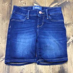 Old Navy Bermuda shorts
